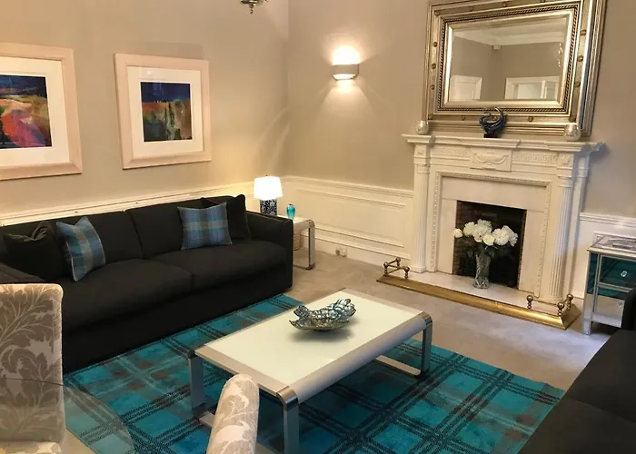 Escape To Edinburgh @ Abercromby Place
